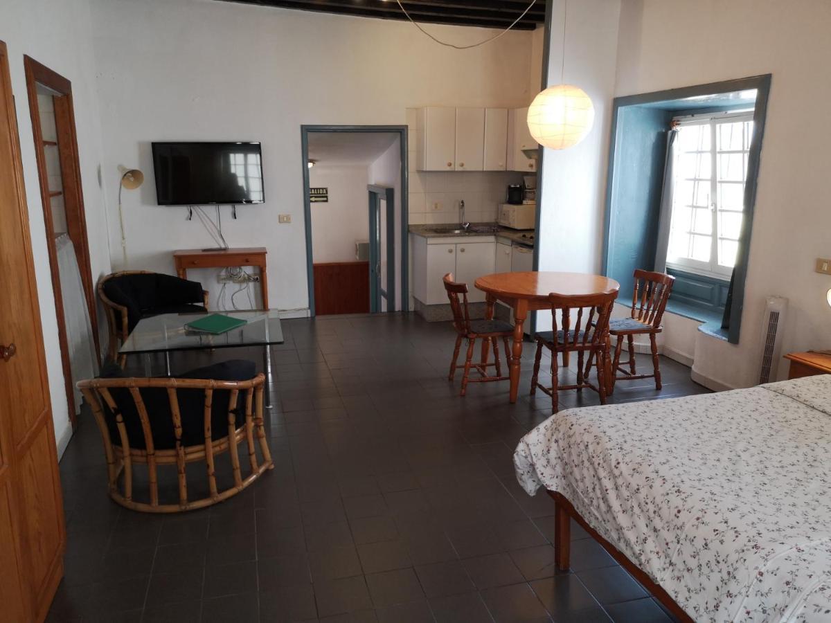 Estudio Baltasar Martin Santa Cruz de la Palma  Extérieur photo